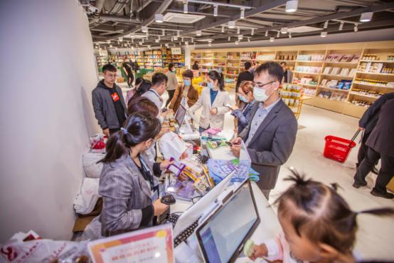 pg棋牌 “2020青岛西海岸城市生活节”启动