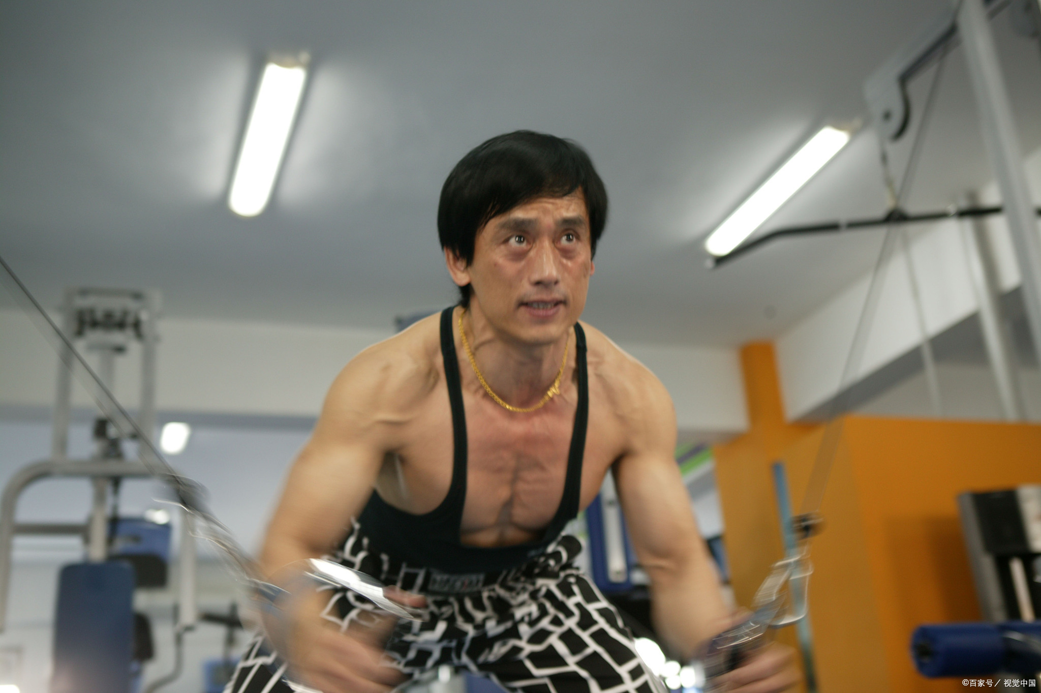 每天进行力量训练好处_力量训练可以每天做吗_每天力量训练可以吗