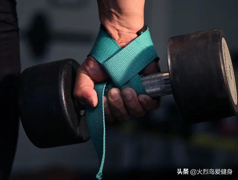 健身手套大小怎么选_健身手套小还是大点好_健身手套