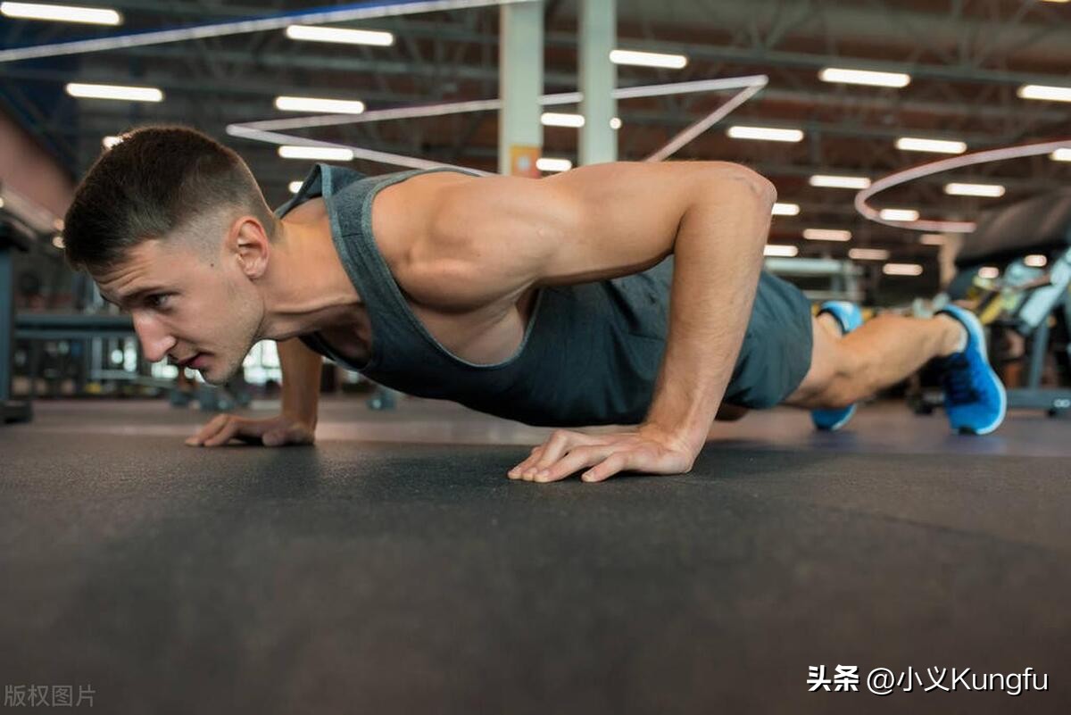 胸肌可以天天练吗_练胸肌可以改善胸下垂吗_练胸肌可以丰胸吗