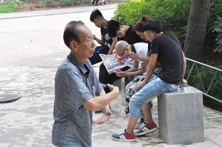 什么计步器最好_日走万步有益健康_走路快慢与寿命关系
