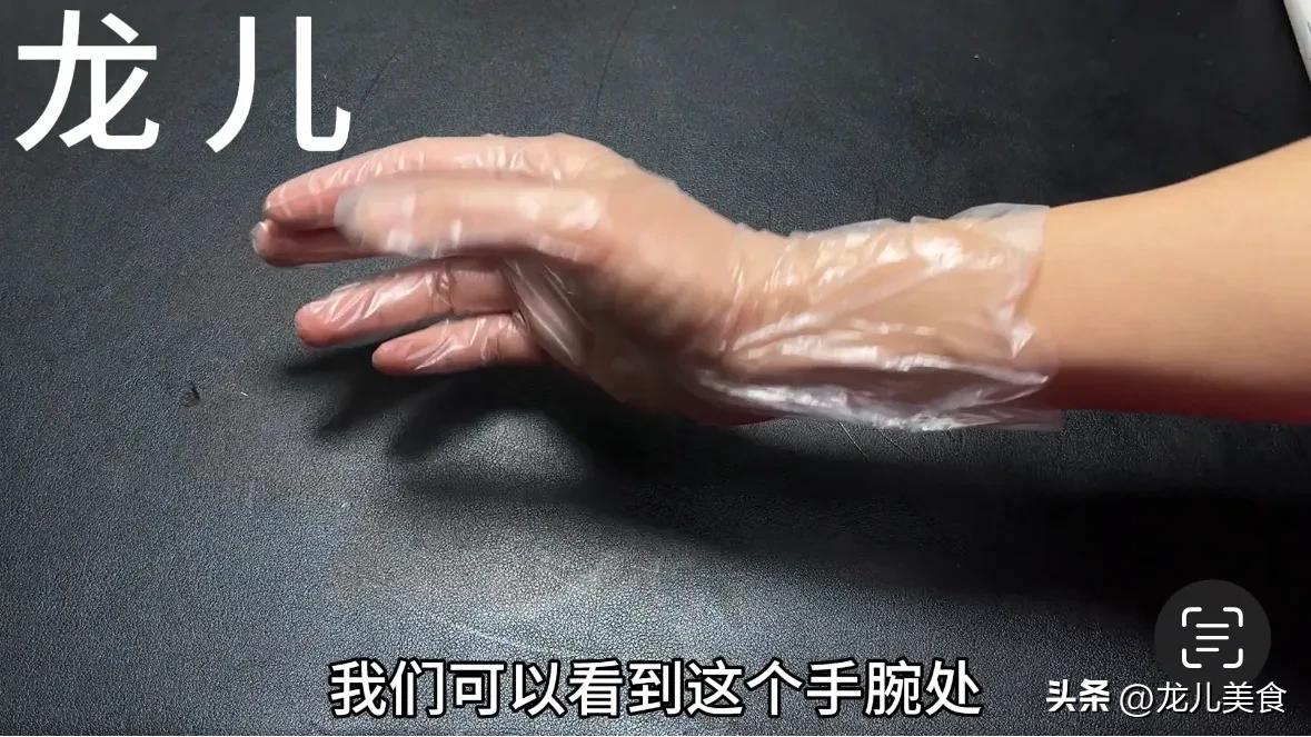 一次性手套正确戴法_健身手套松一点_戴手套的正确方法
