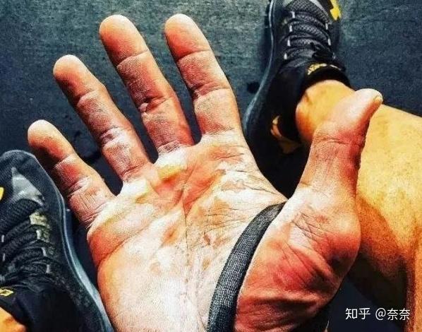 pg娱乐电子游戏 2020年11月健身手套选购指南：新手入门必看，内含款6手套推荐！