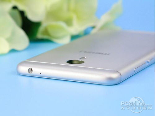 pg赏金女王单机版试玩平台 魅族魅蓝Note3有前置摄像头吗？